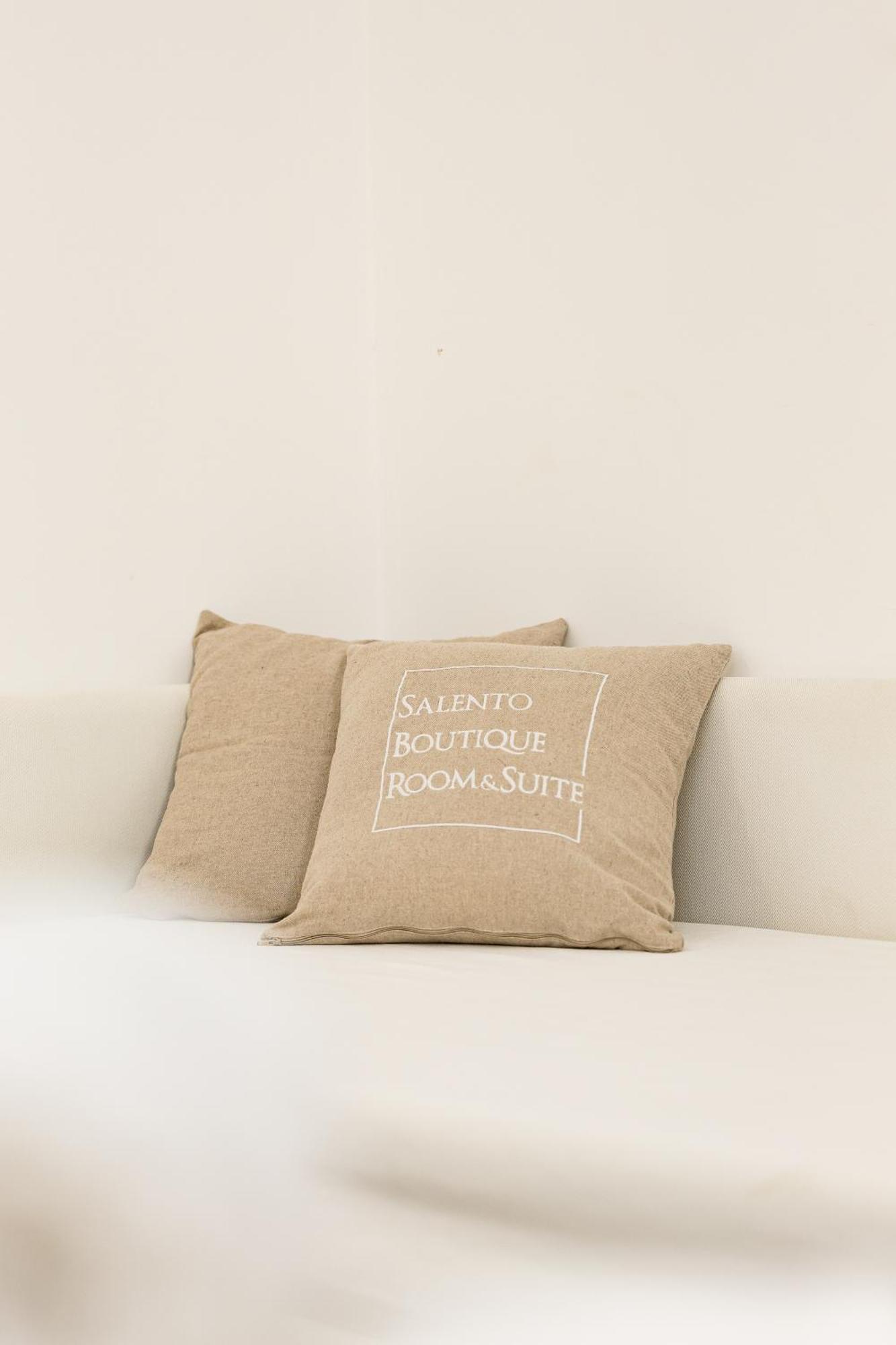 Salento Boutique Suite Сант'Изидоро Стая снимка