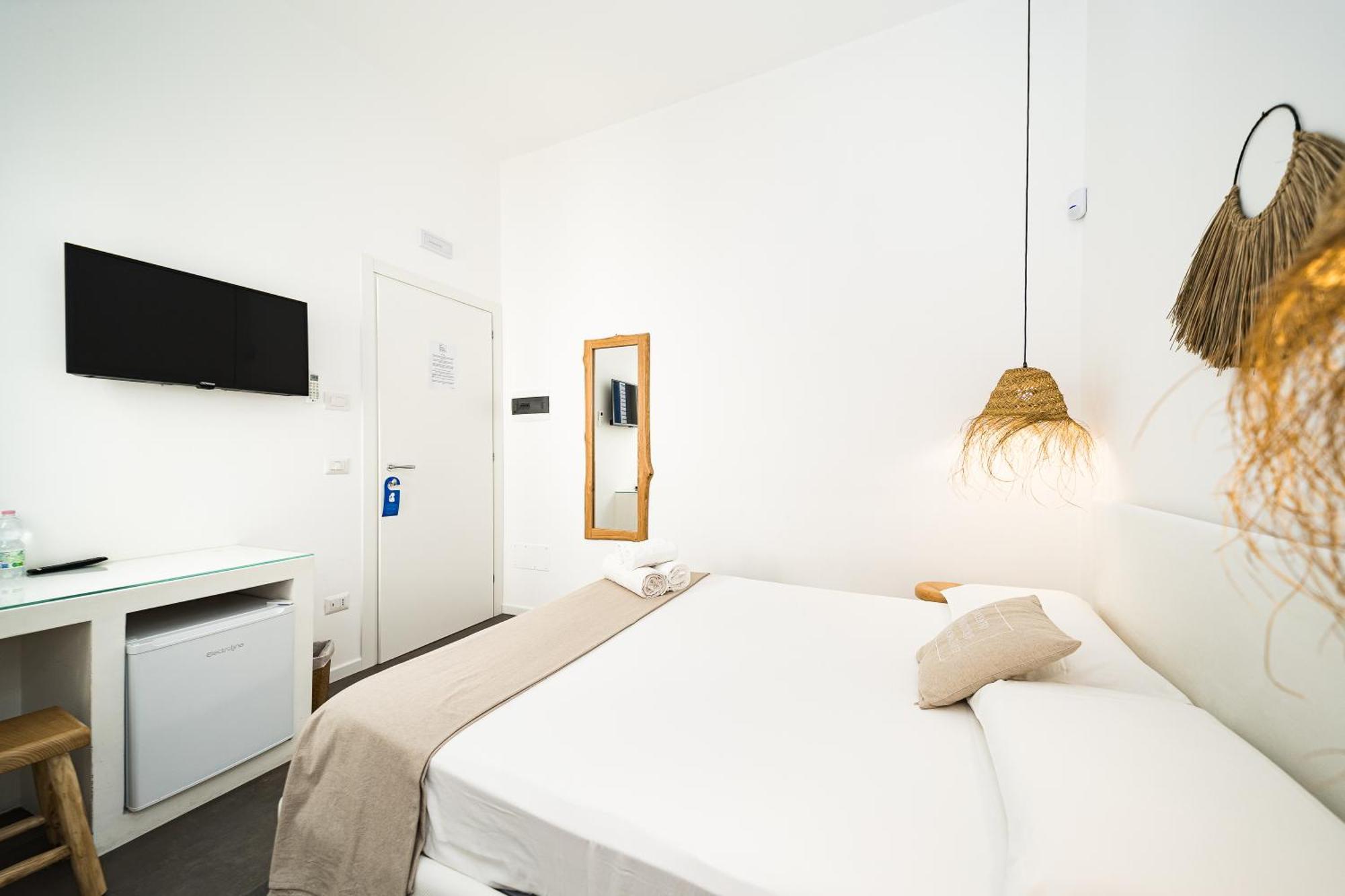 Salento Boutique Suite Сант'Изидоро Стая снимка
